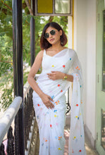 Load image into Gallery viewer, White Embroidered Mulmul Cotton Saree