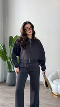 Load image into Gallery viewer, Women Casual Sports Sweatshirt and Jogger Pants (2-piece Set)
