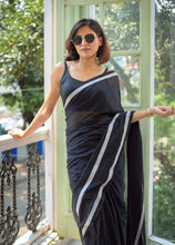 Load image into Gallery viewer, Black And White Mulmul Cotton Saree
